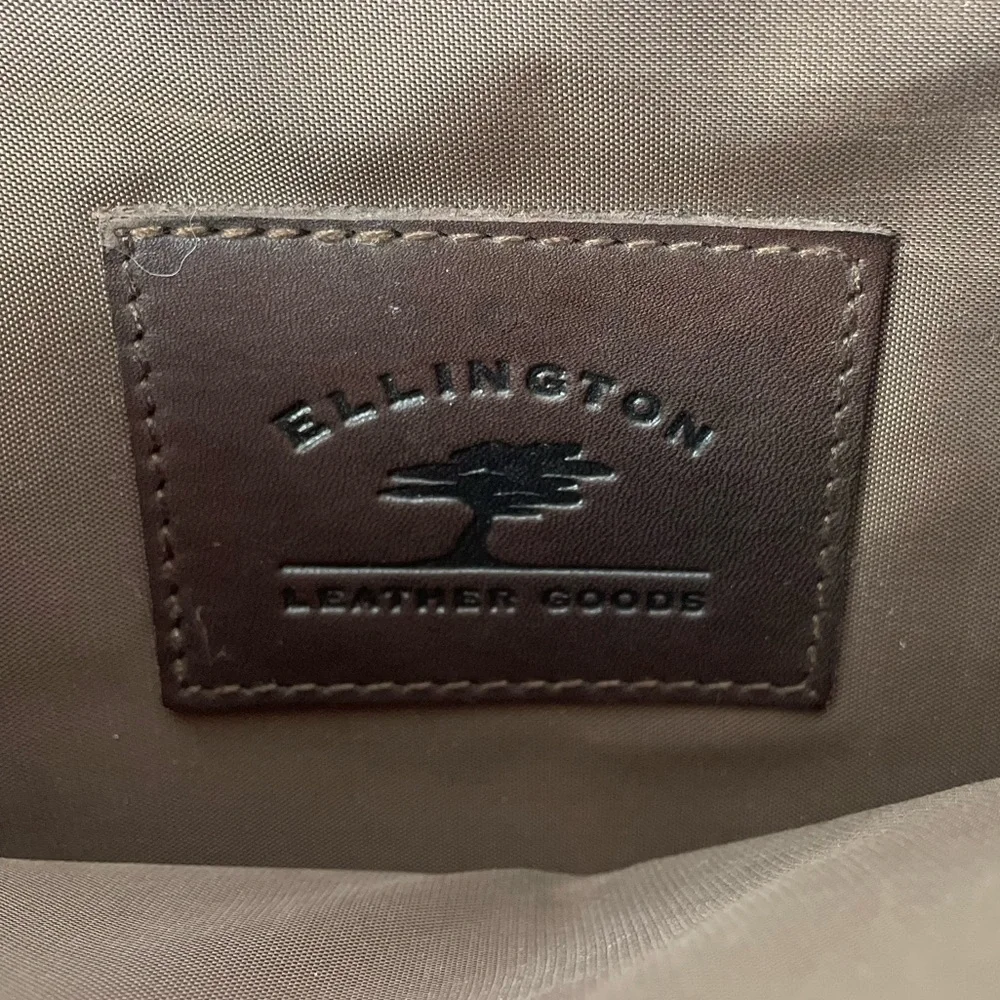 Ellington Leather Goods Brown Leather Briefcase With Shoulder Strap